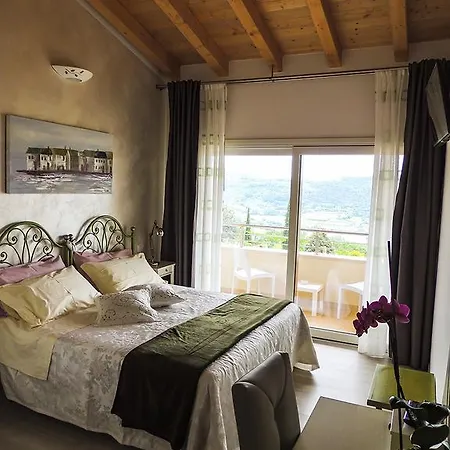 Frühstückspension Il Riccio Costermano sul Garda